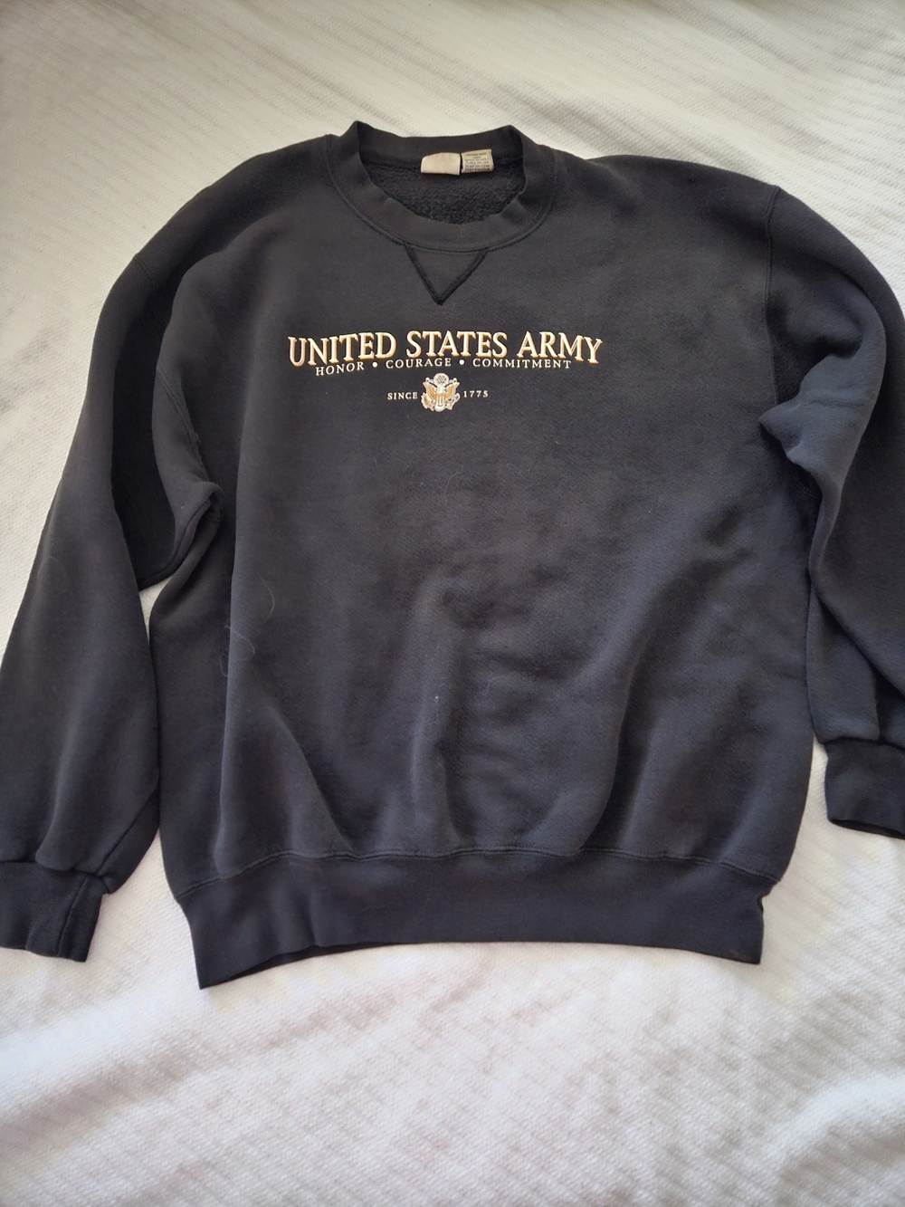 Black Crewneck Sweatshirt